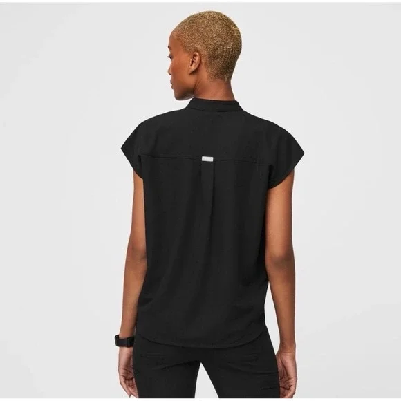 Rafaela Oversized Technical Collection Mandarin Collar Scrub Top in Black Small - Picture 4 of 11